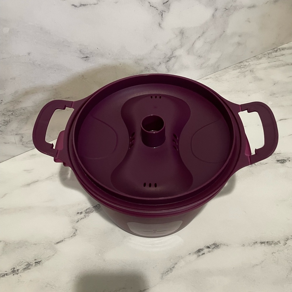 Tupperware Microwaveable Rice Cooker - Picture 3 of 7